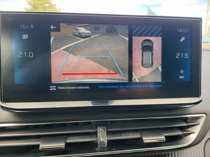 PEUGEOT 3008 1.5 BLUEHDI ALLURE