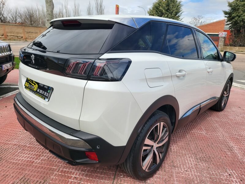 PEUGEOT 3008 1.5 BLUEHDI ALLURE