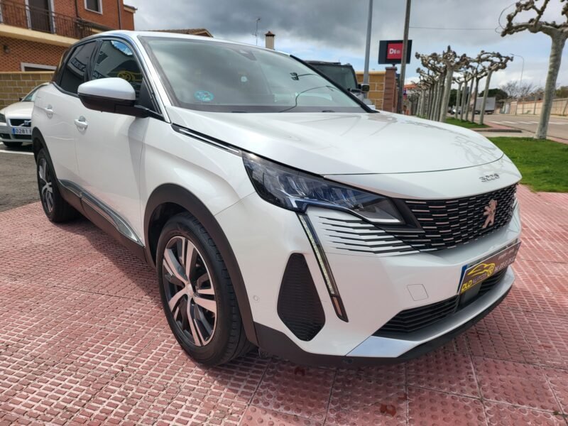 PEUGEOT 3008 1.5 BLUEHDI ALLURE