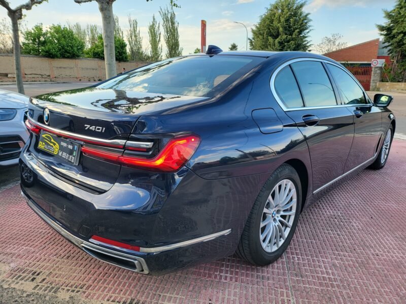 BMW Serie 7 740 I