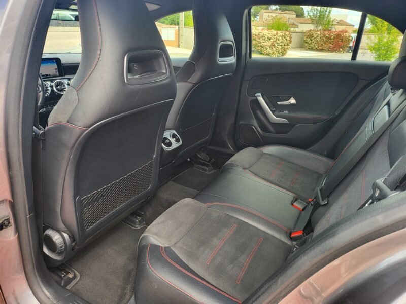 MERCEDES-BENZ CLASE A 180 AMG