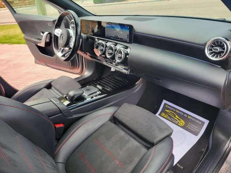 MERCEDES-BENZ CLASE A 180 AMG