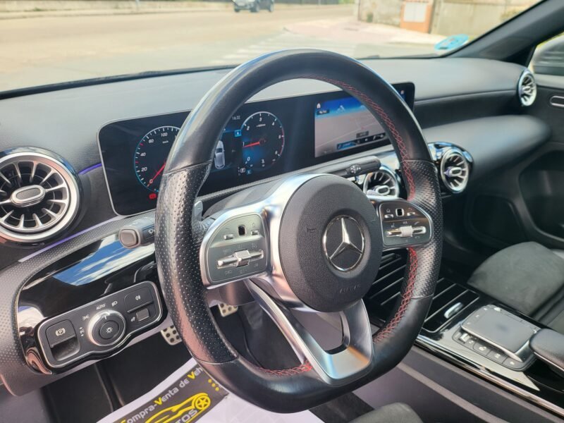 MERCEDES-BENZ CLASE A 180 AMG