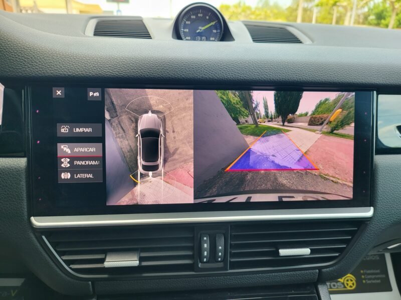 PORSCHE CAYENNE COUPE Hybrid