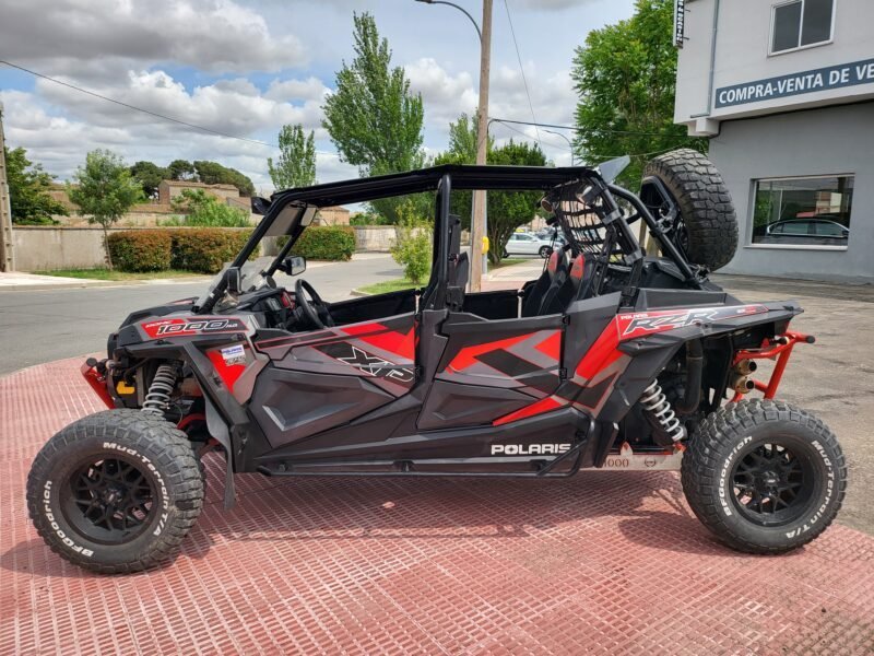 POLARIS RZR 1000 XP4