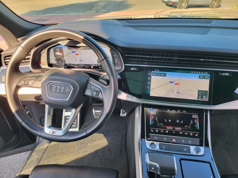 AUDI Q8 60 TFSI e. BLACK EDITION