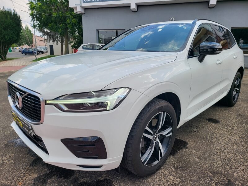 VOLVO XC60 B4 R DESING