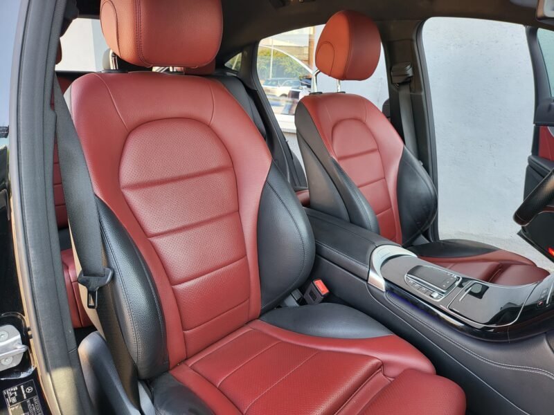 MERCEDES-BENZ GLC COUPE 220 AMG