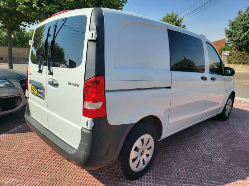 MERCEDES-BENZ VITO MIXTA 110 CDI