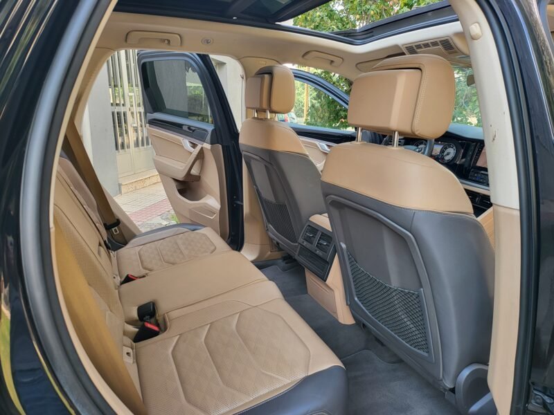 VOLKSWAGEN TOUAREG 3.0 TDI 4 MOTION