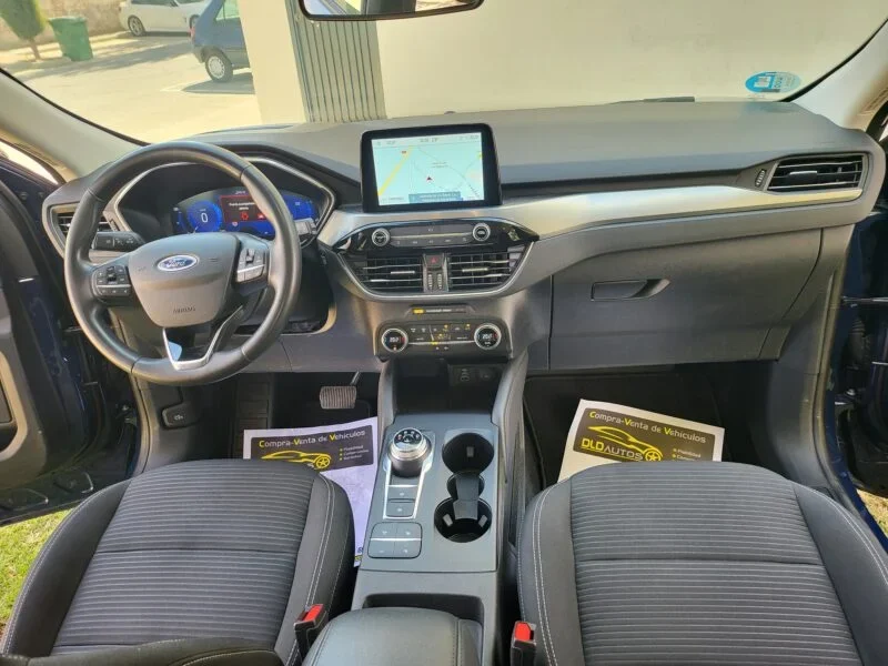 FORD Kuga Titanium Hybrid 2.5