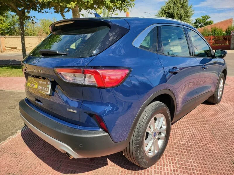 FORD Kuga Titanium Hybrid 2.5