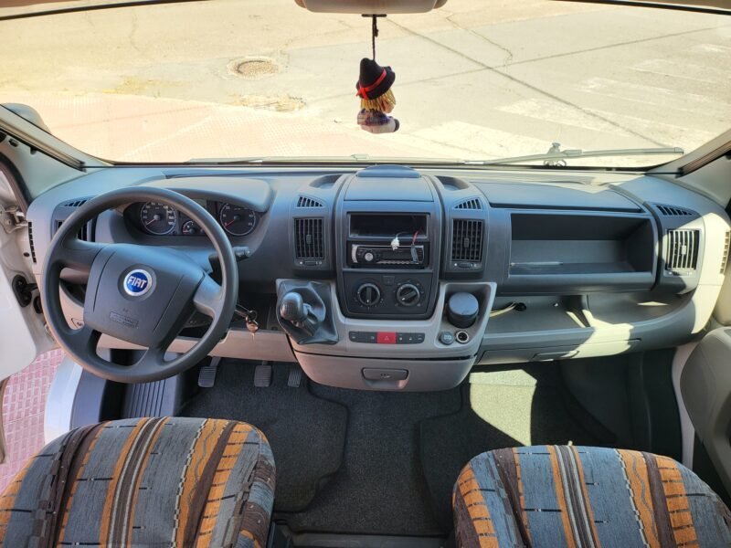 FIAT AUTOCARAVANA DUCATO Burstner Solano t615