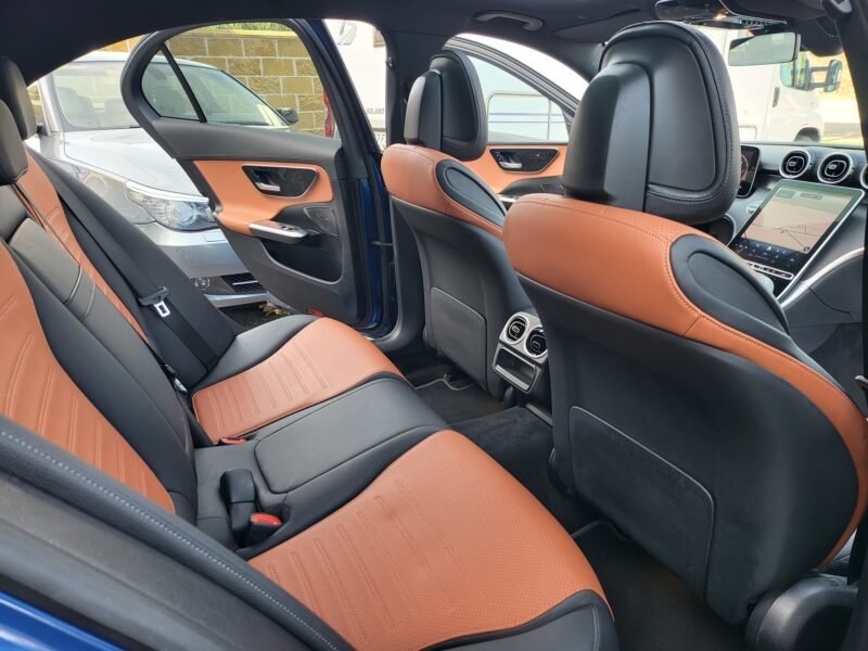 MERCEDES-BENZ CLASE C 220 AMG