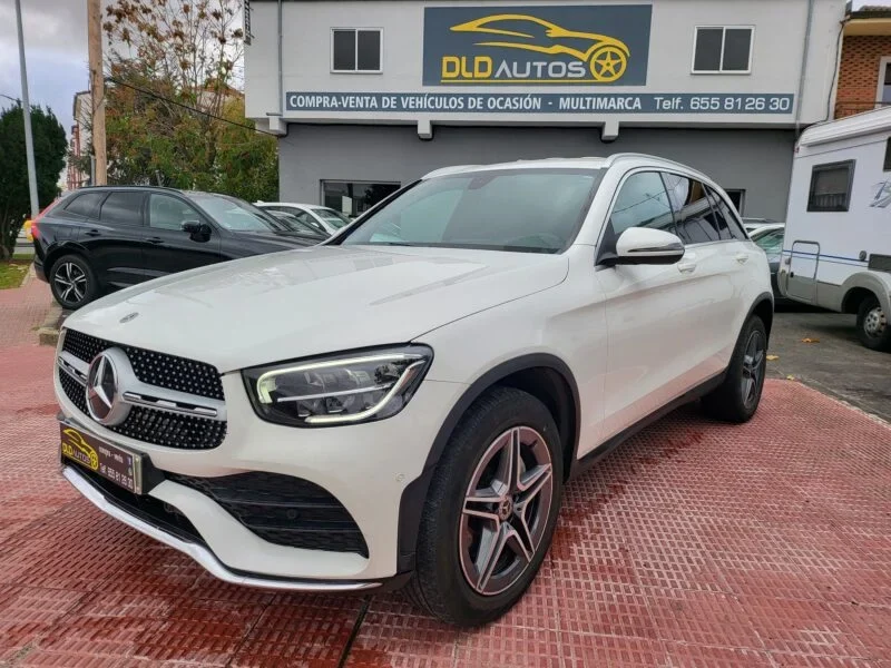 MERCEDES-BENZ GLC 300 de AMG