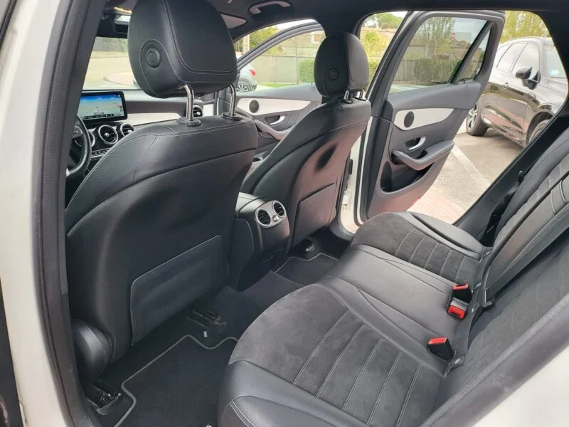 MERCEDES-BENZ GLC 300 de AMG