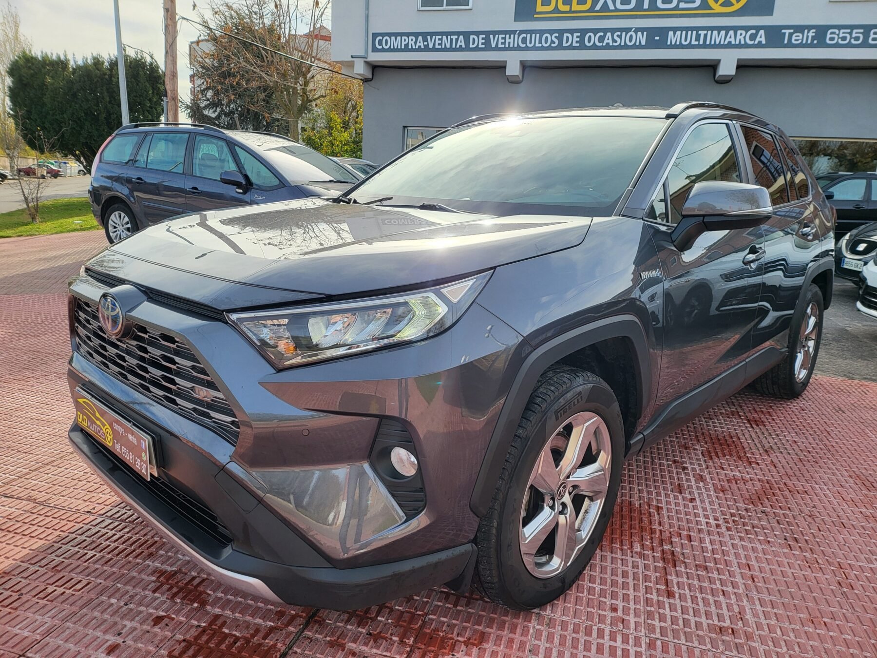 TOYOTA RAV4  2.5l 220H Advance 