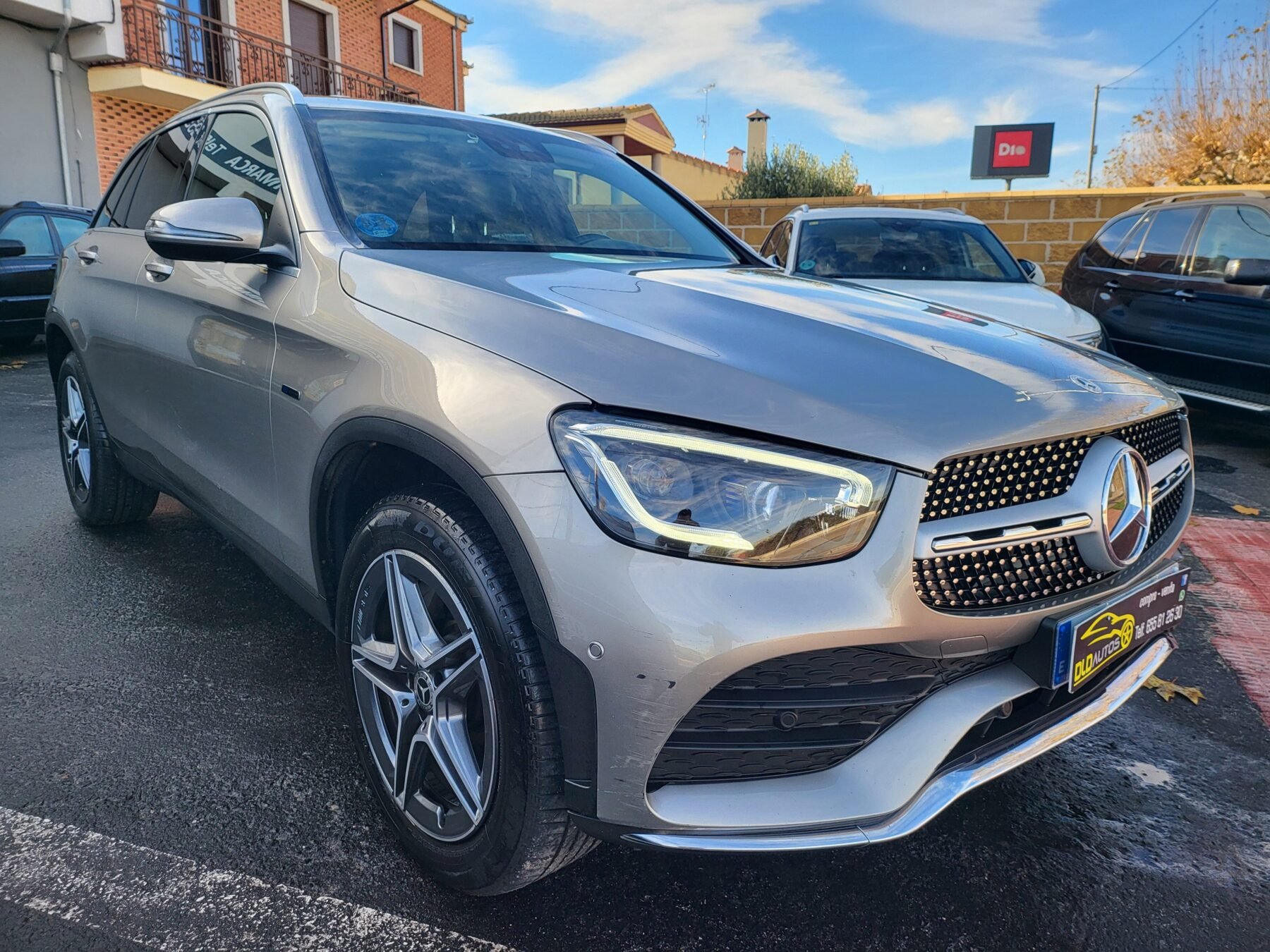 MERCEDES-BENZ GLC 300 de AMG 4 MATIC