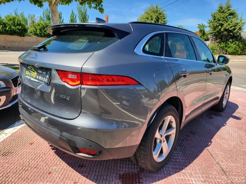 JAGUAR F PACE SPORT