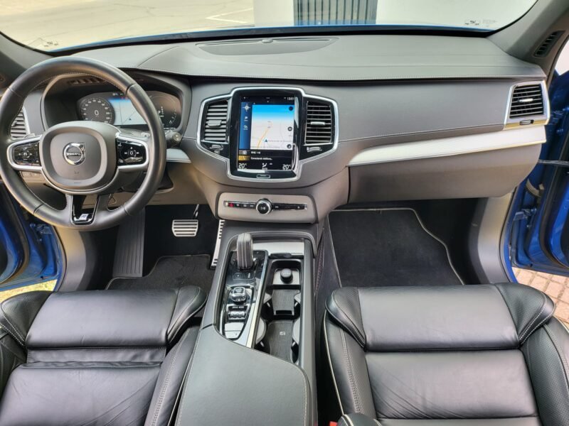 VOLVO XC90 T8 AWD R DESIGN