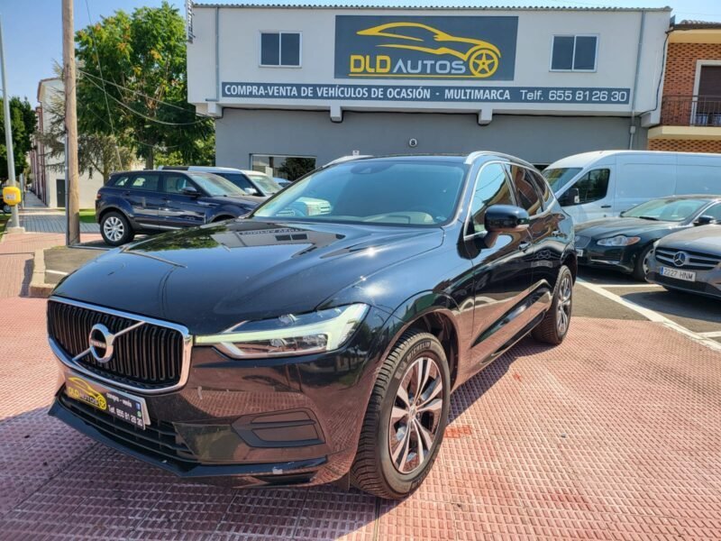 VOLVO XC60 D4 MOMENTUM AUT