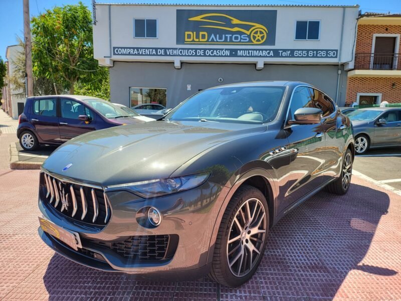 MASERATI LEVANTE Q4 SPORT
