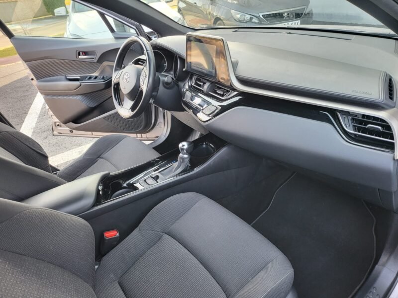 TOYOTA CH-R 125 H Hybrid