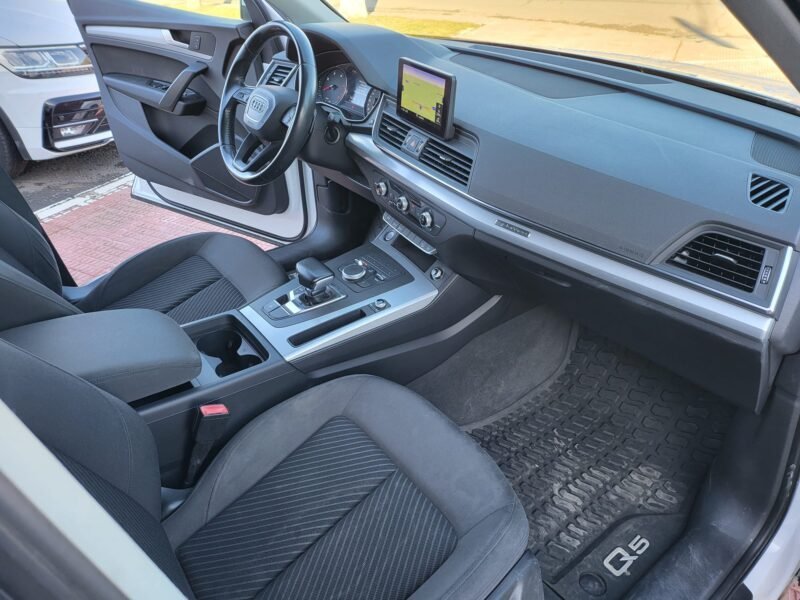 AUDI Q5 2.0 TDI QUATTRO