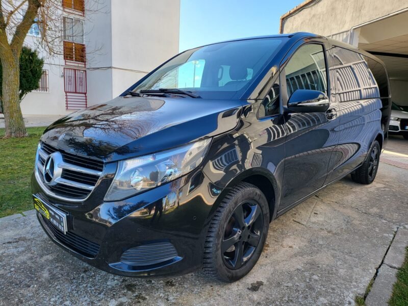 MERCEDES-BENZ CLASE V 220