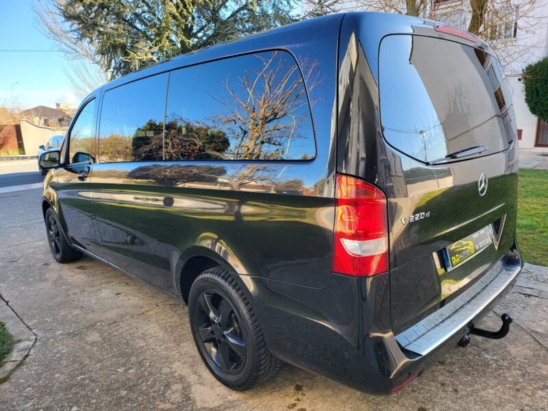 MERCEDES-BENZ CLASE V 220