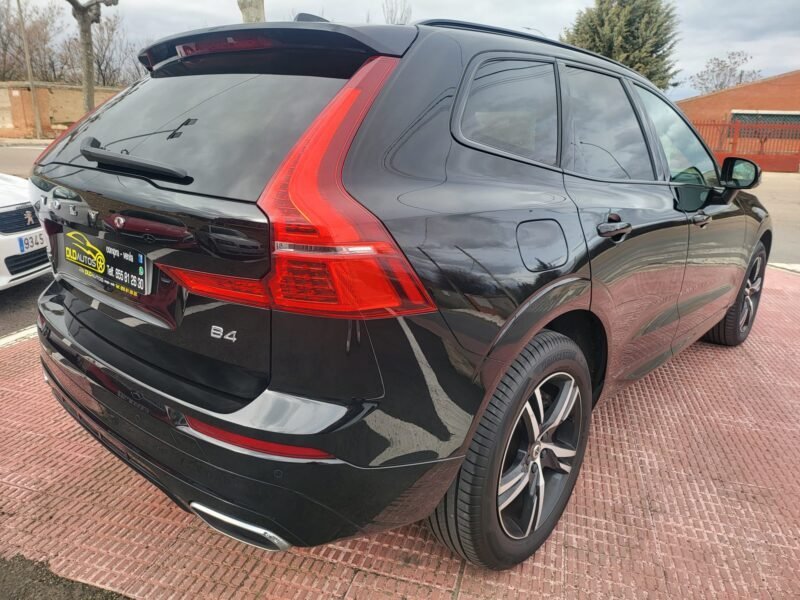 VOLVO XC60 B4 G R DESING