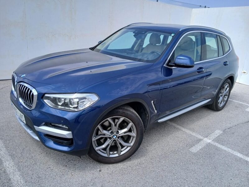 BMW X3 X DRIVE 30 E