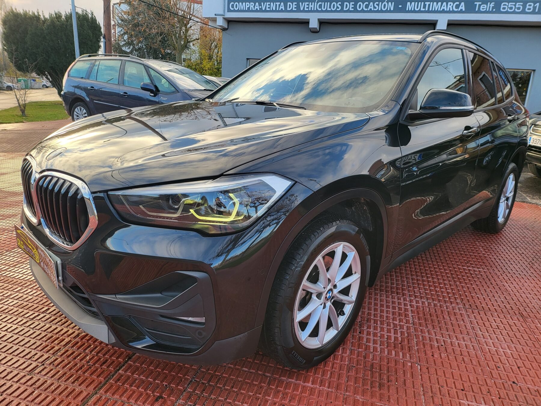 BMW X1 1.8 DA CORPORATE