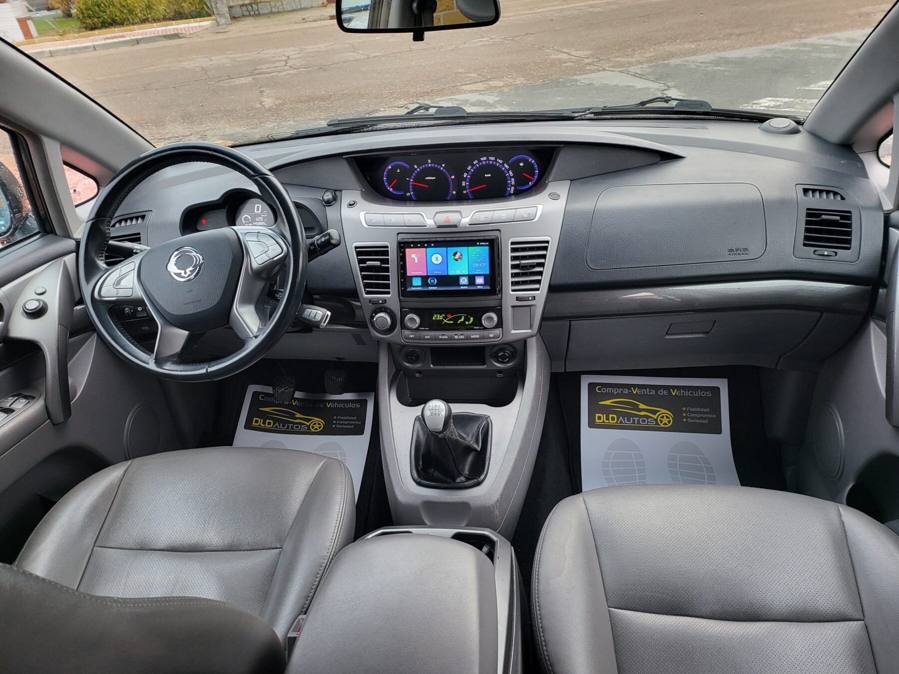 SSANGYONG RODIUS XDI 2.0 Limited