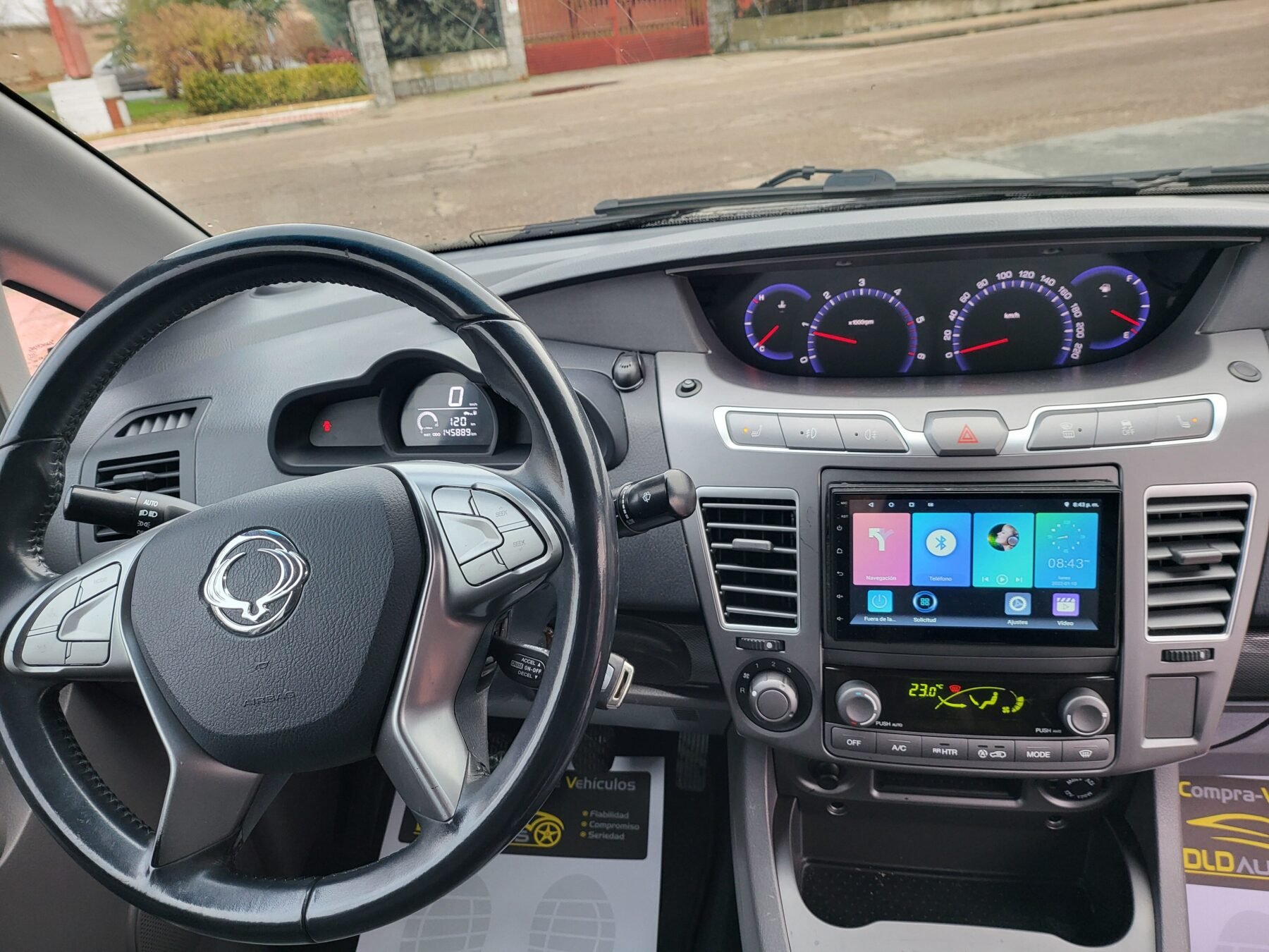 SSANGYONG RODIUS XDI 2.0 Limited
