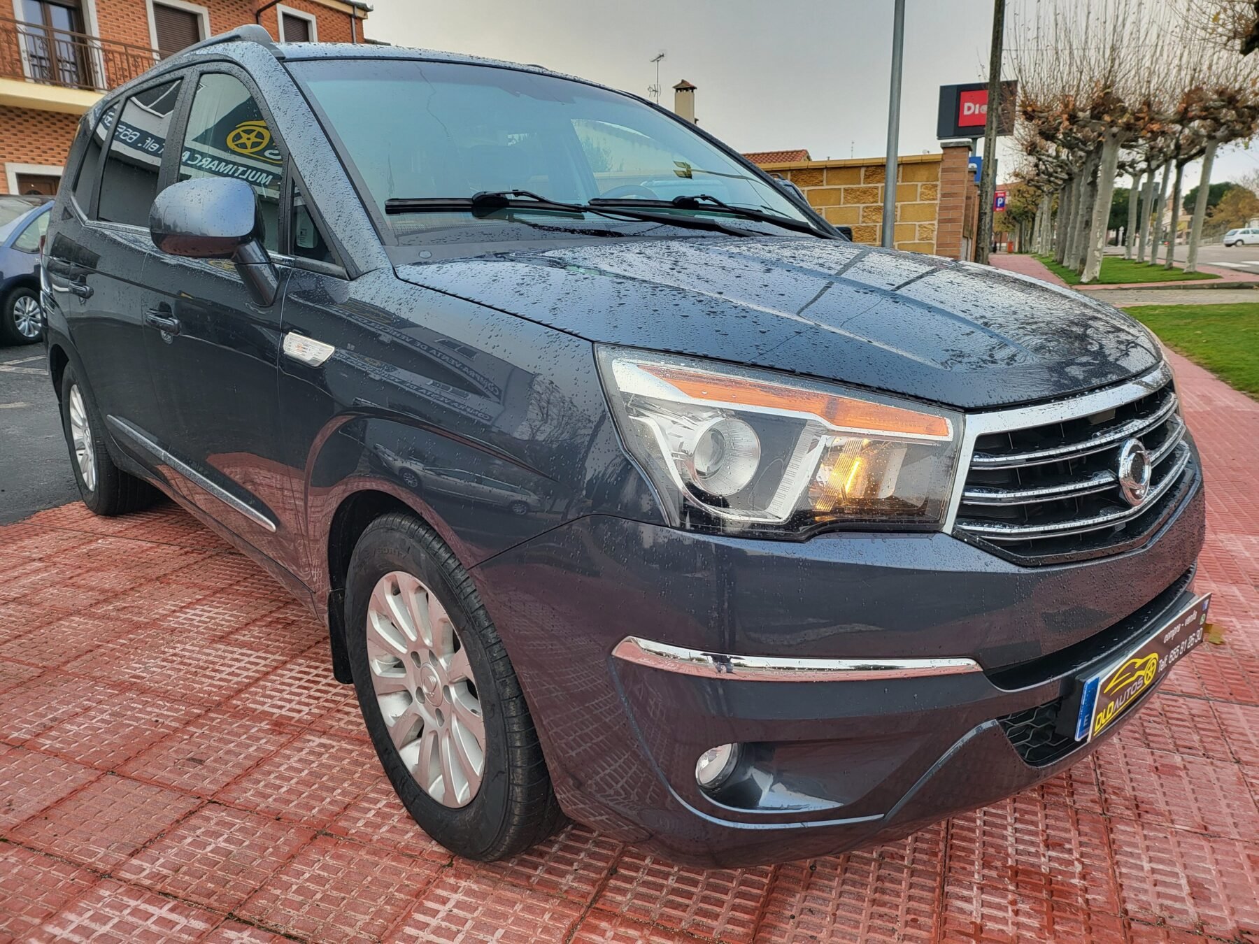 SSANGYONG RODIUS XDI 2.0 Limited