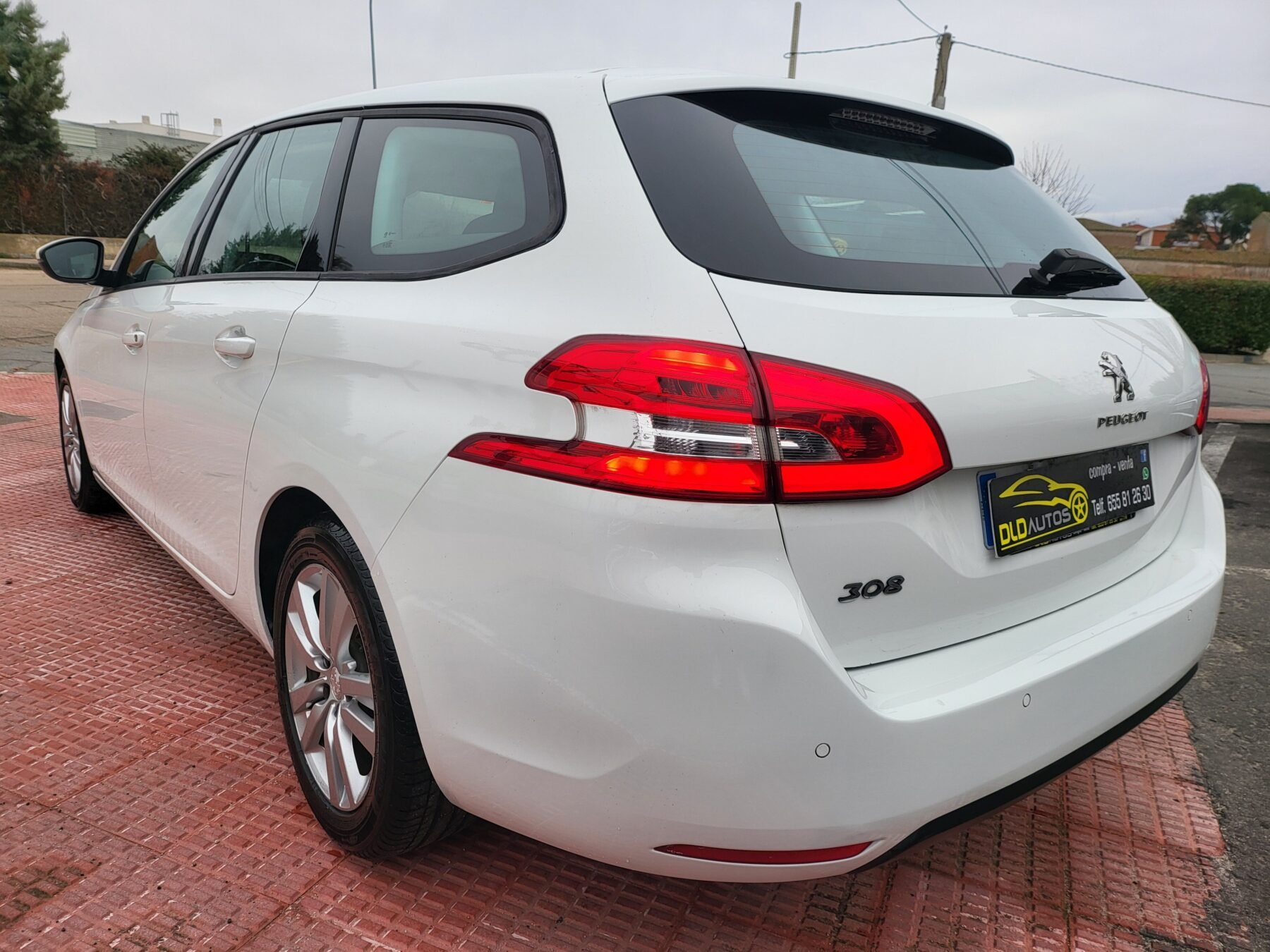 PEUGEOT 308 SW Active Pack BlueHDi 130 S&S 