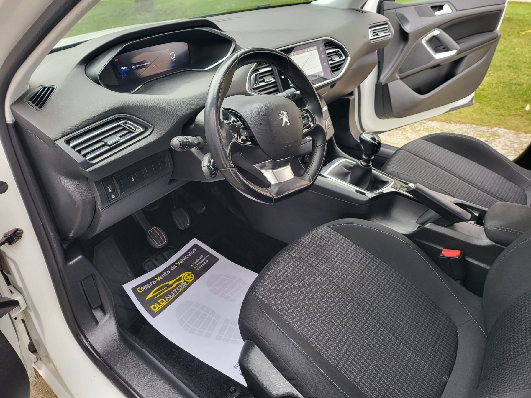 PEUGEOT 308 SW Active Pack BlueHDi 130 S&S 