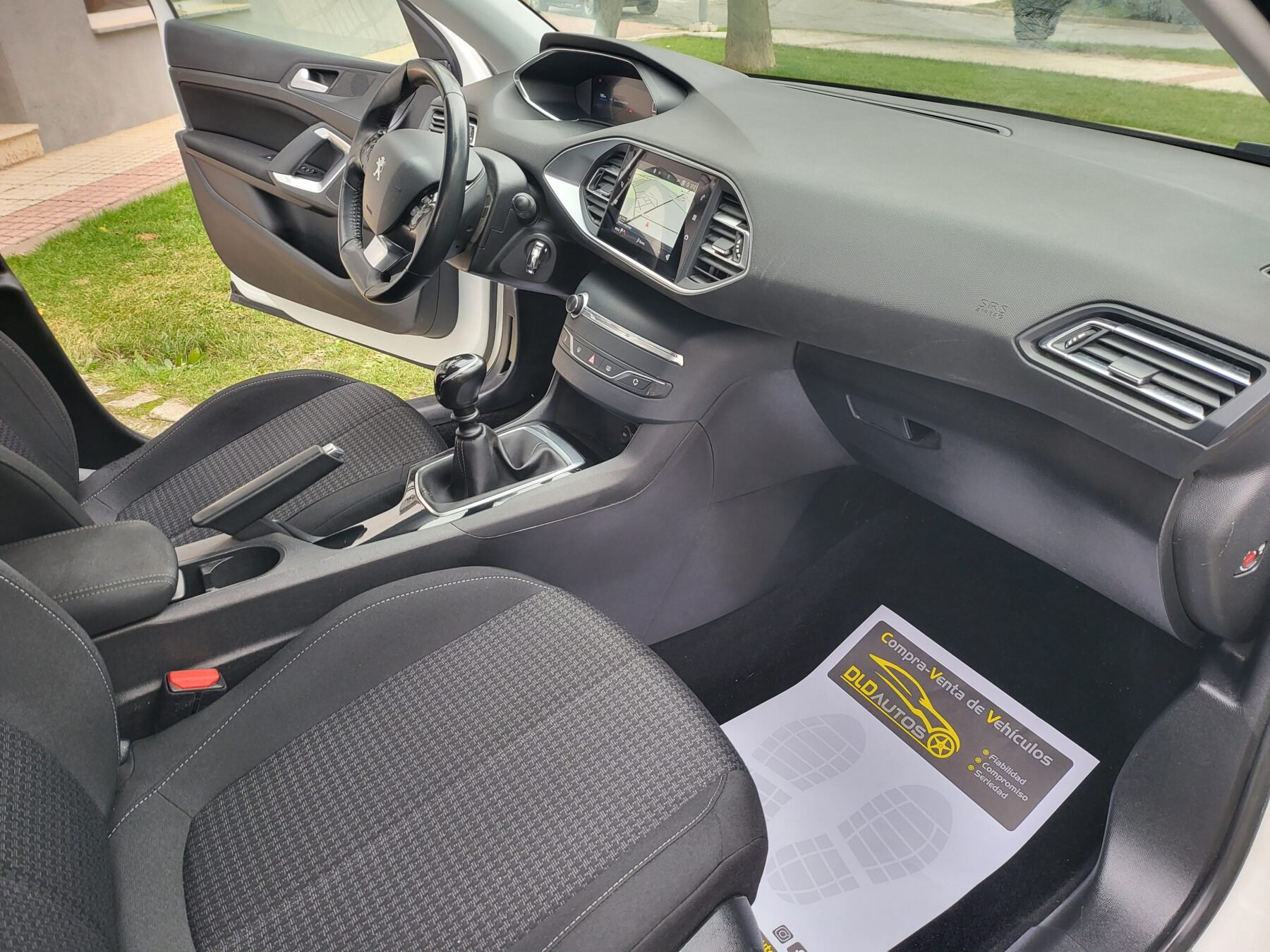 PEUGEOT 308 SW Active Pack BlueHDi 130 S&S 