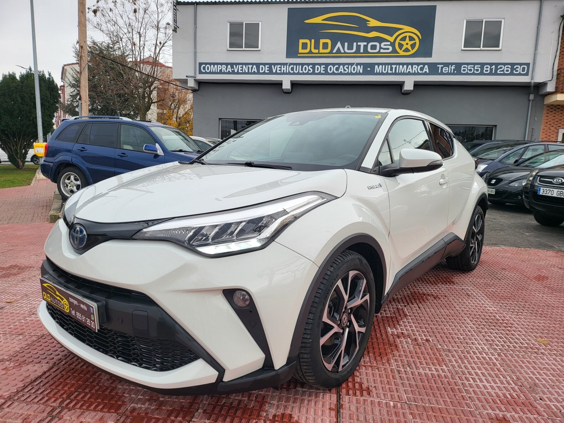 TOYOTA CH-R 1.8 125H ADVANDCE