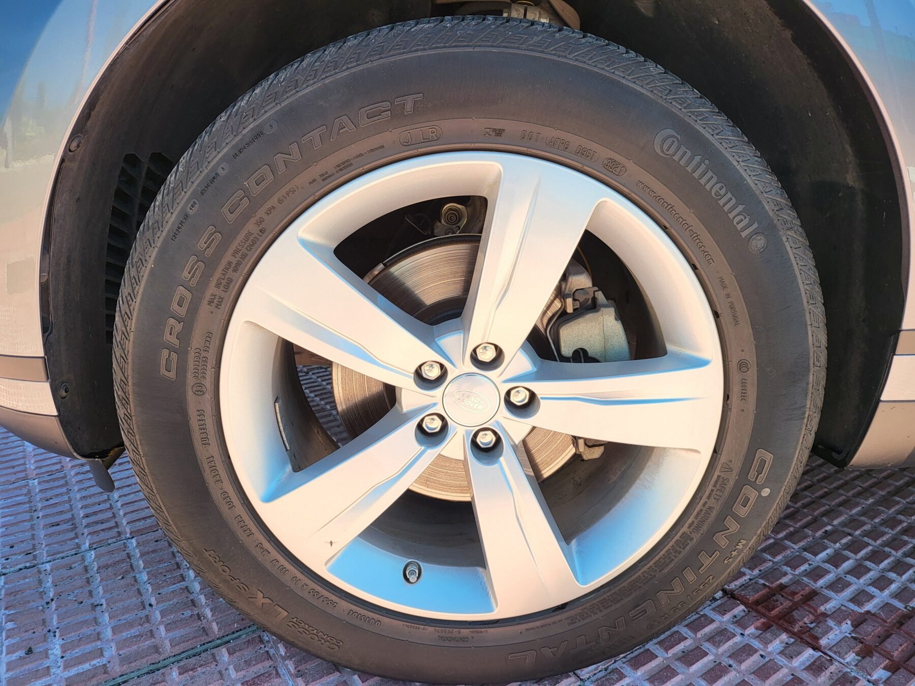 LAND-ROVER Range Rover Velar D 180 SE