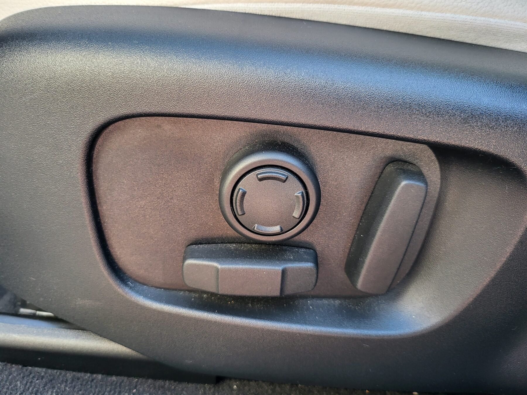 LAND-ROVER Range Rover Velar D 180 SE