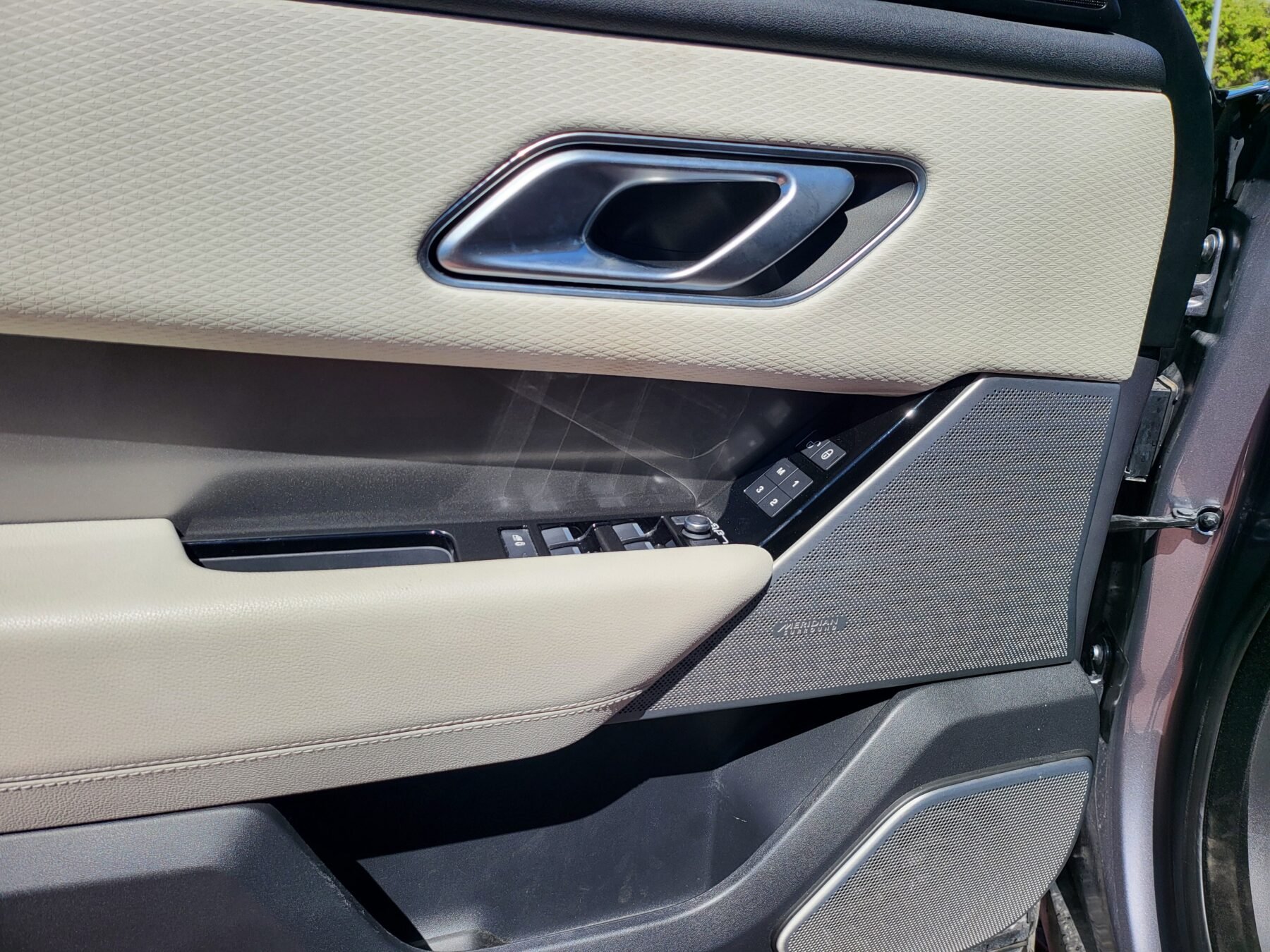 LAND-ROVER Range Rover Velar D 180 SE