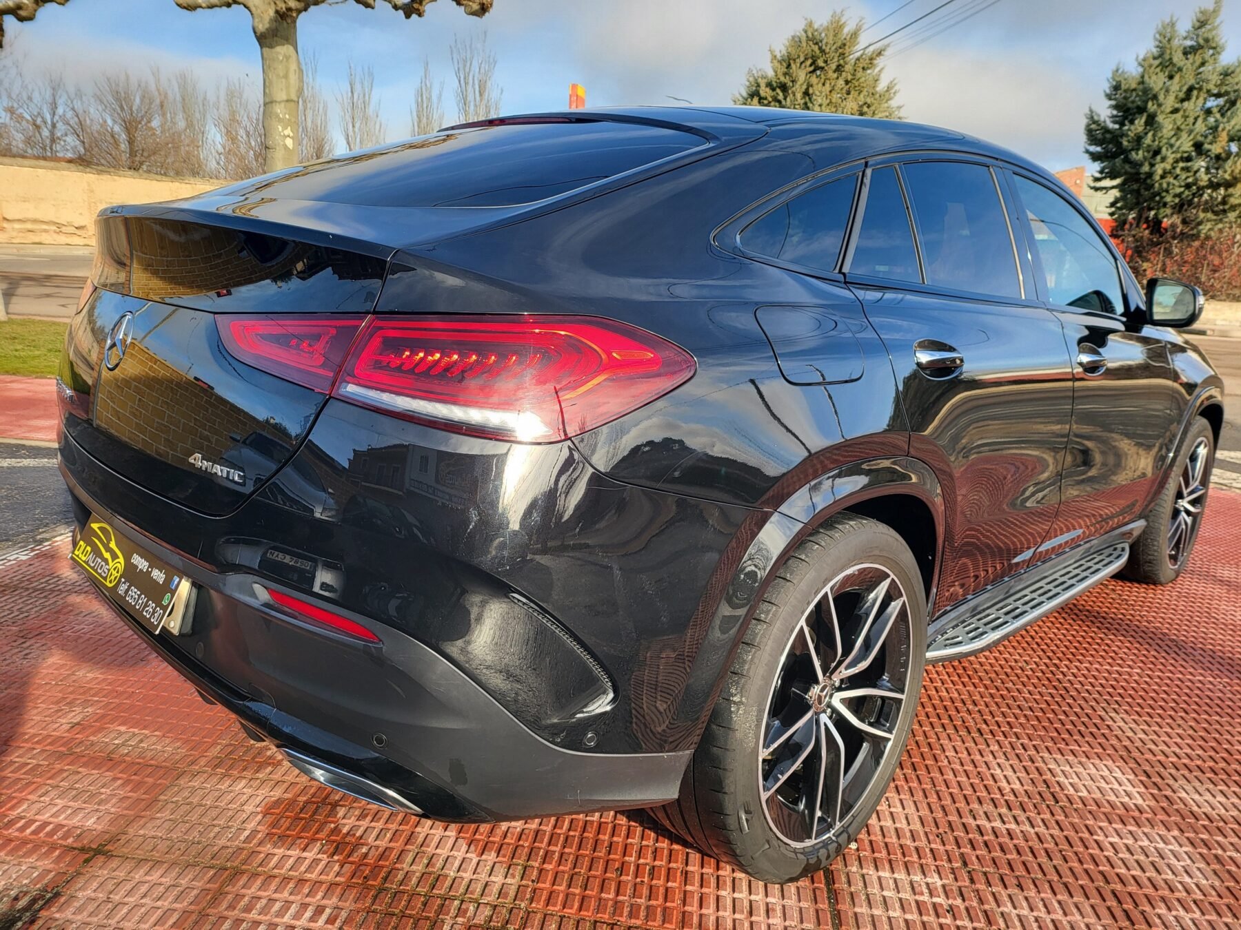MERCEDES-BENZ GLE COUPE 400 D 4 MATIC AMG