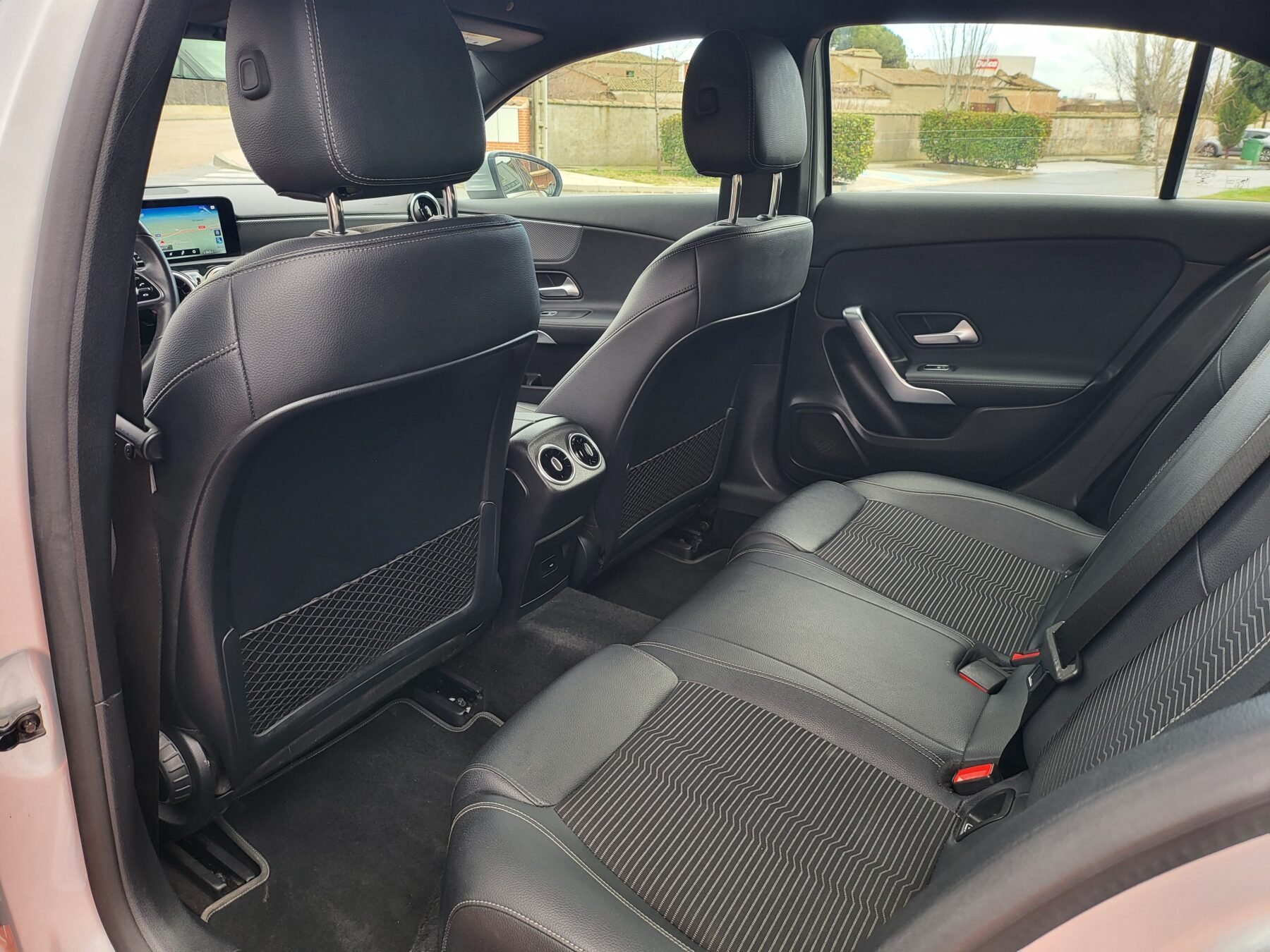 MERCEDES-BENZ CLASE A 220 D