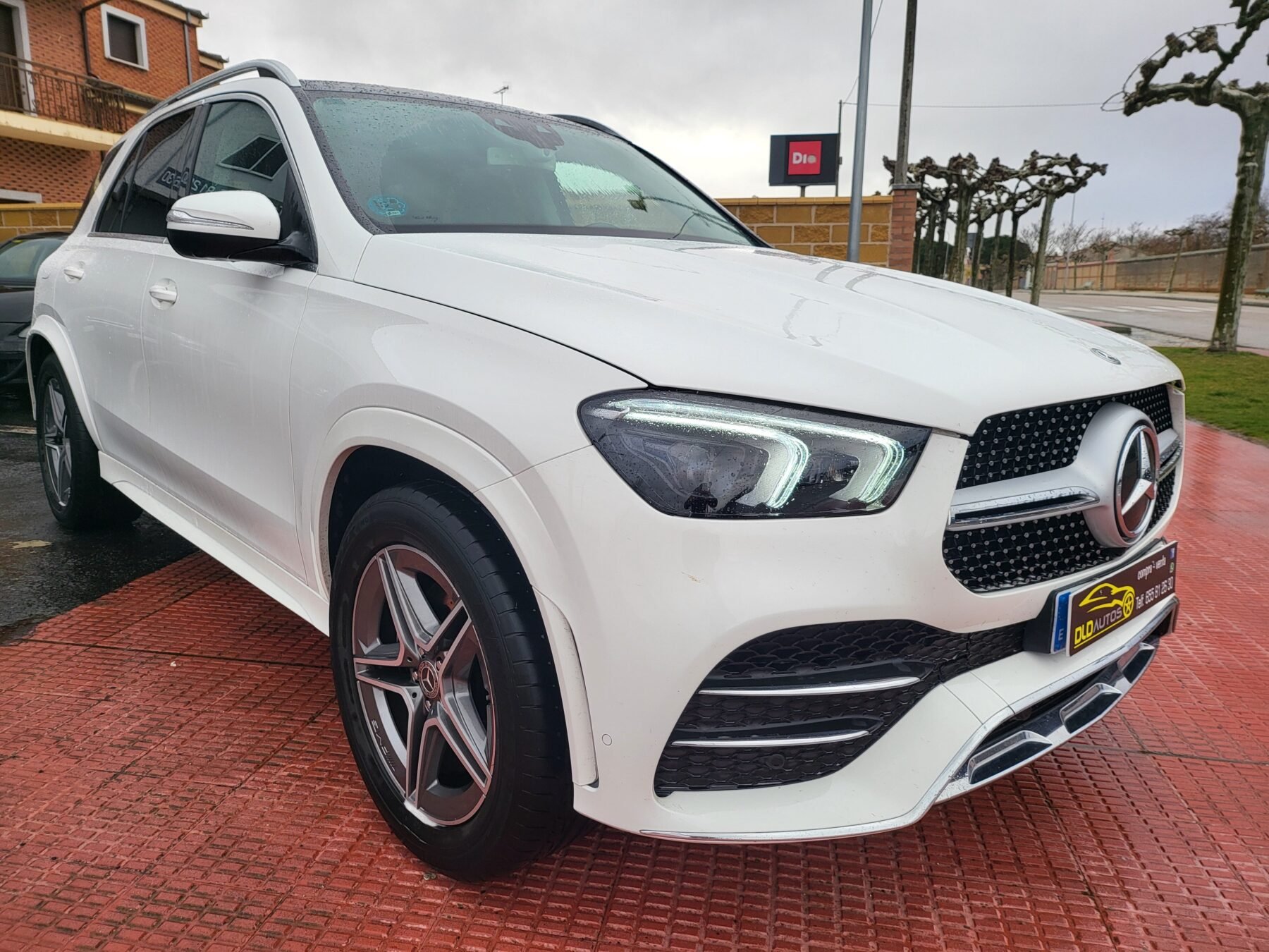 MERCEDES-BENZ GLE 300 D AMG 4 MATIC