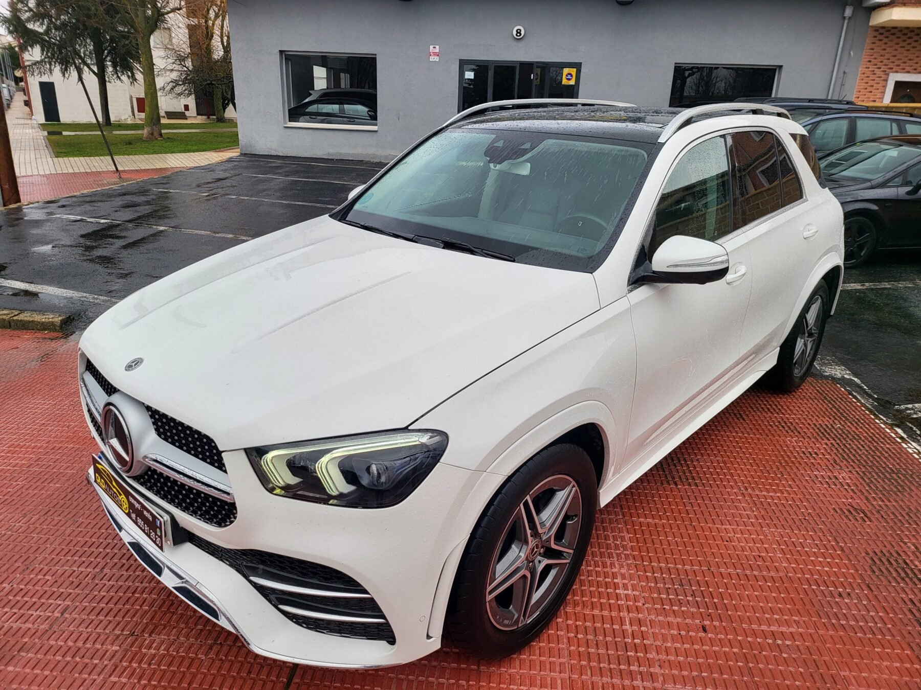 MERCEDES-BENZ GLE 300 D AMG 4 MATIC