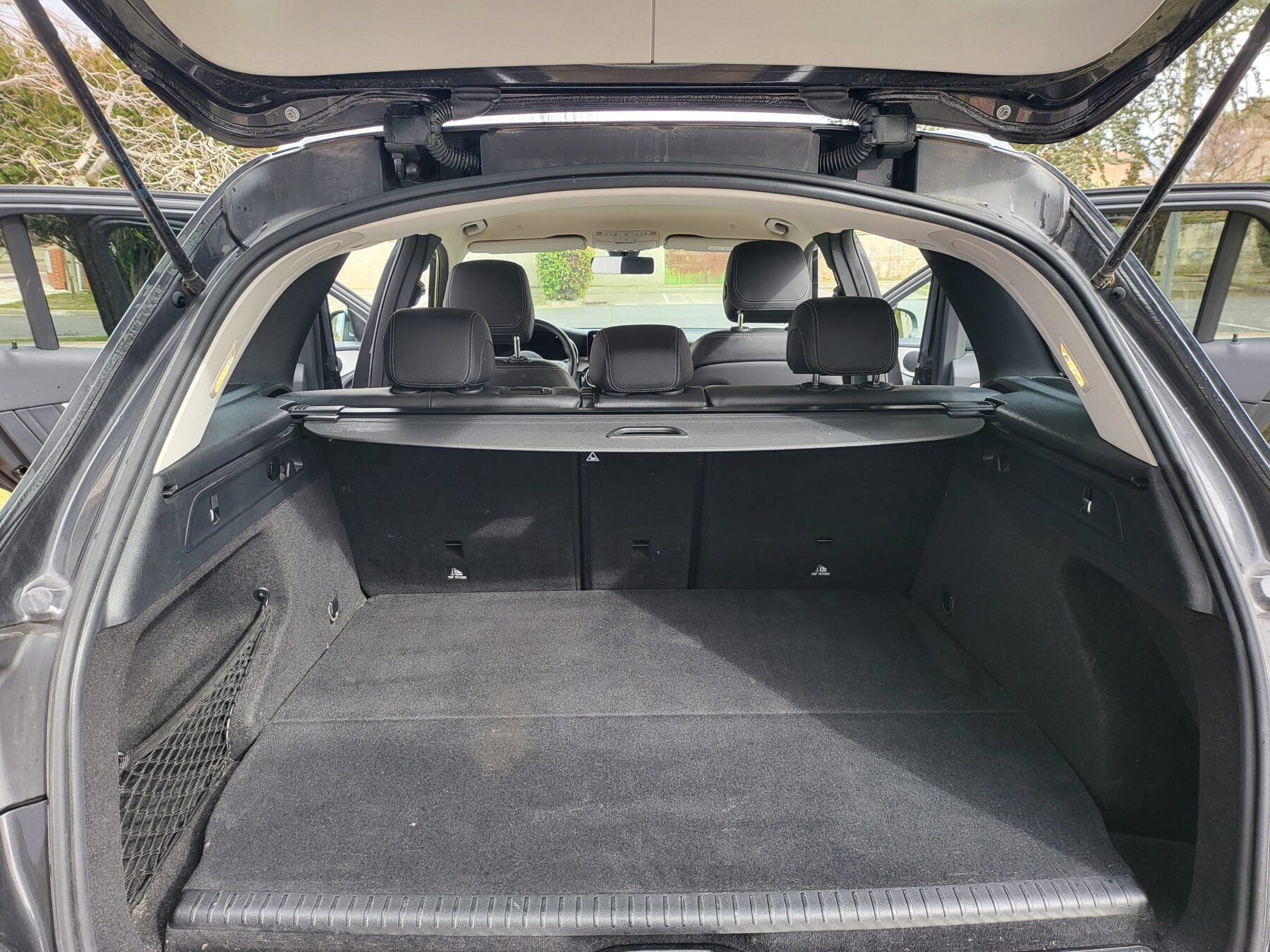 MERCEDES-BENZ GLC 300 de AMG 4 MATIC