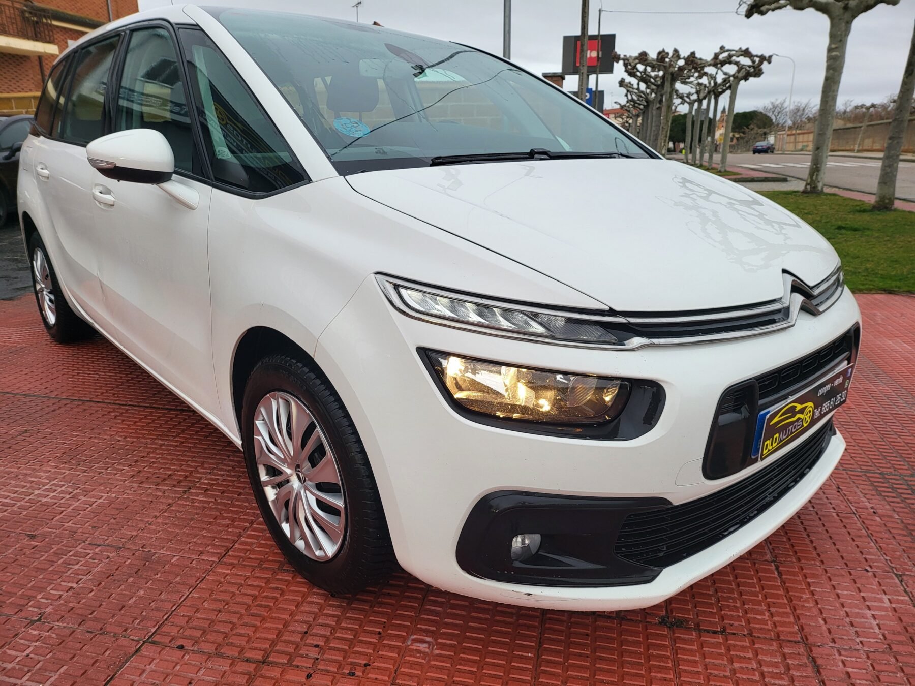 CITROEN Grand C4 Spacetourer BlueHDi 96KW (130CV) S&S Live