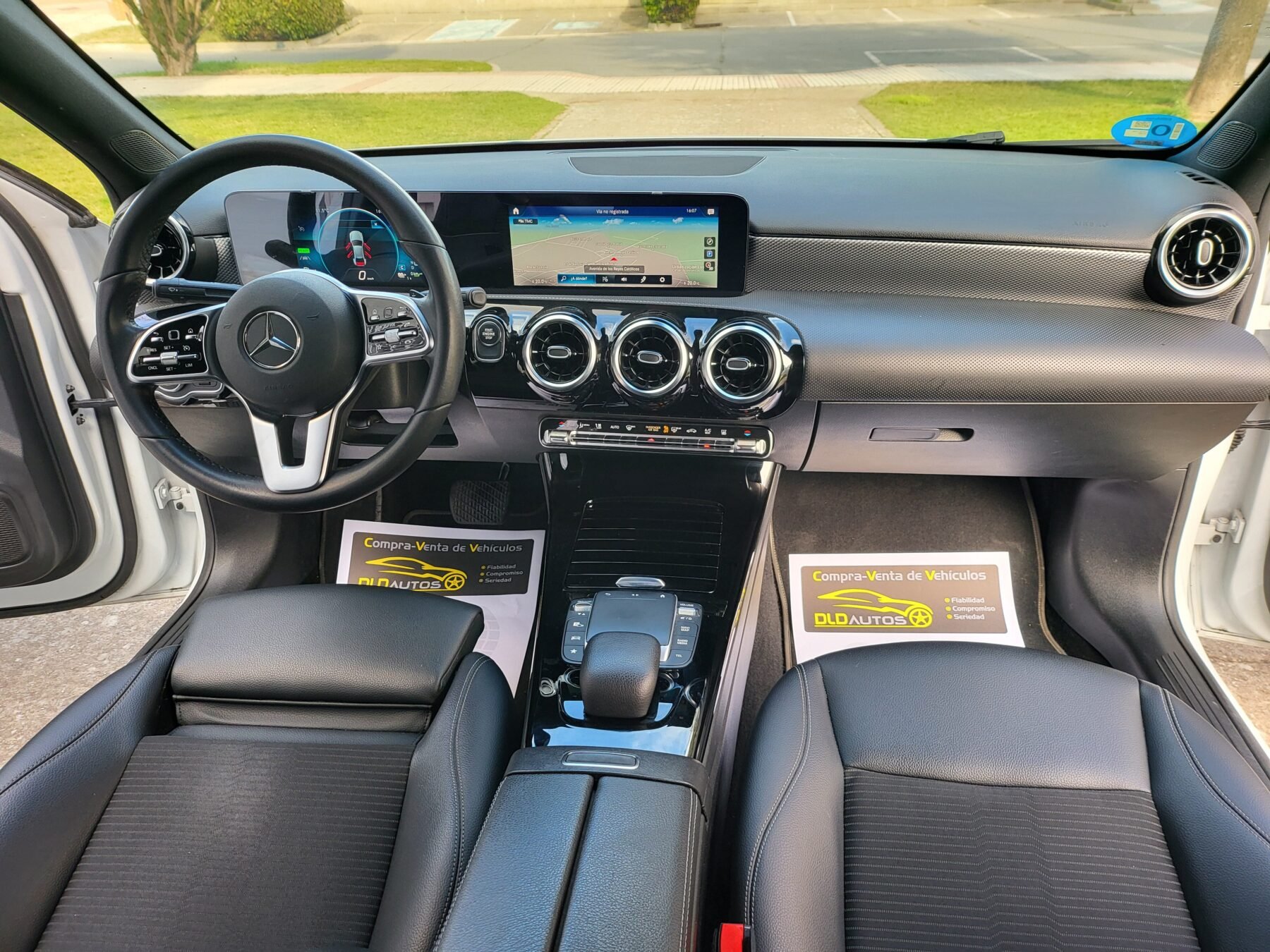 MERCEDES-BENZ CLASE A SEDAN 250 E